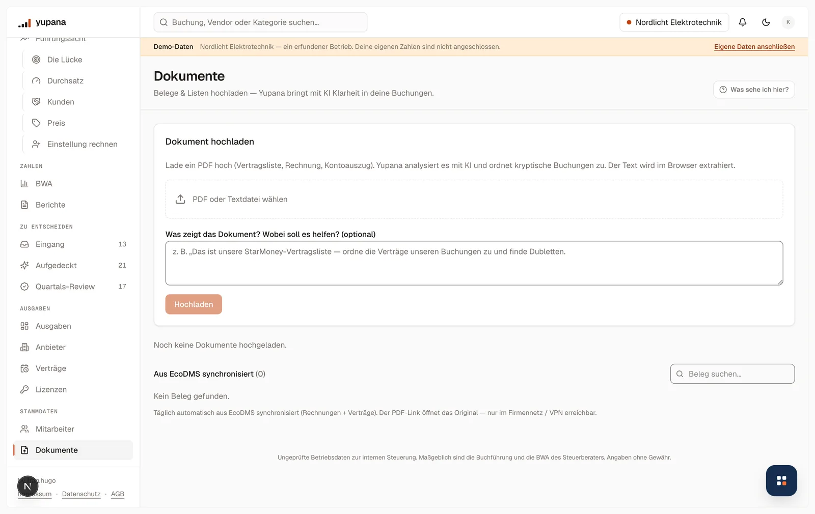 Die Dokumentenseite mit dem Ablagefeld für PDFs, dem Freitextfeld „Was zeigt das Dokument?